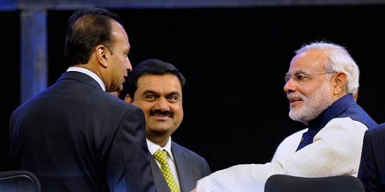 Anil-ambani-WITH-Narendra-modi-600x300_m1